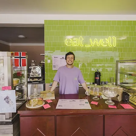 Tiglkak אכסניה